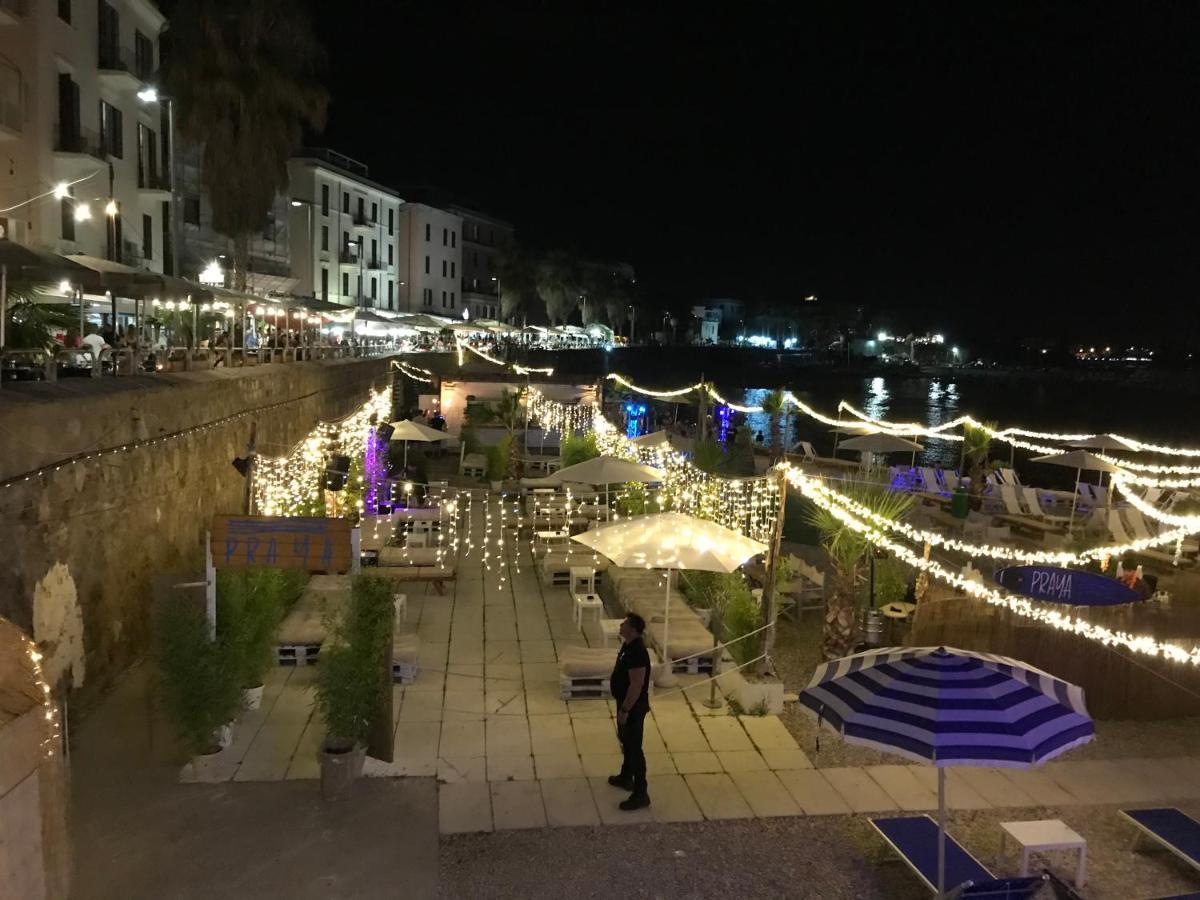 Casa Vacanza Tindara Apartment Civitavecchia Luaran gambar