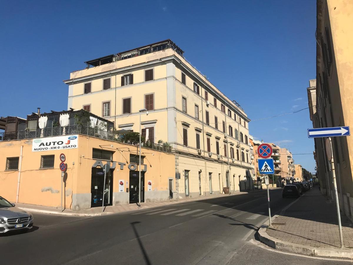 Casa Vacanza Tindara Apartment Civitavecchia Luaran gambar